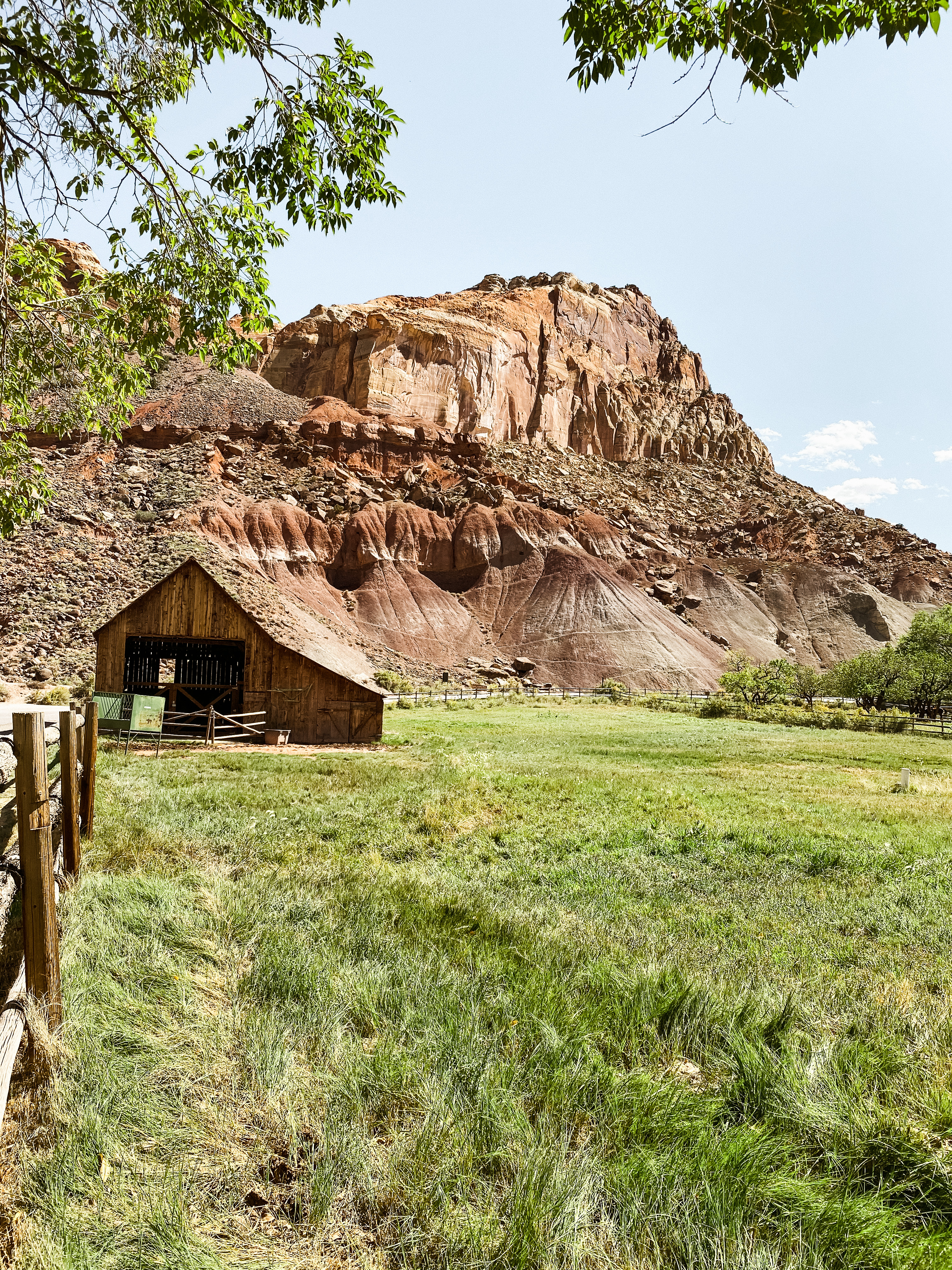 Barn by the Gifford House