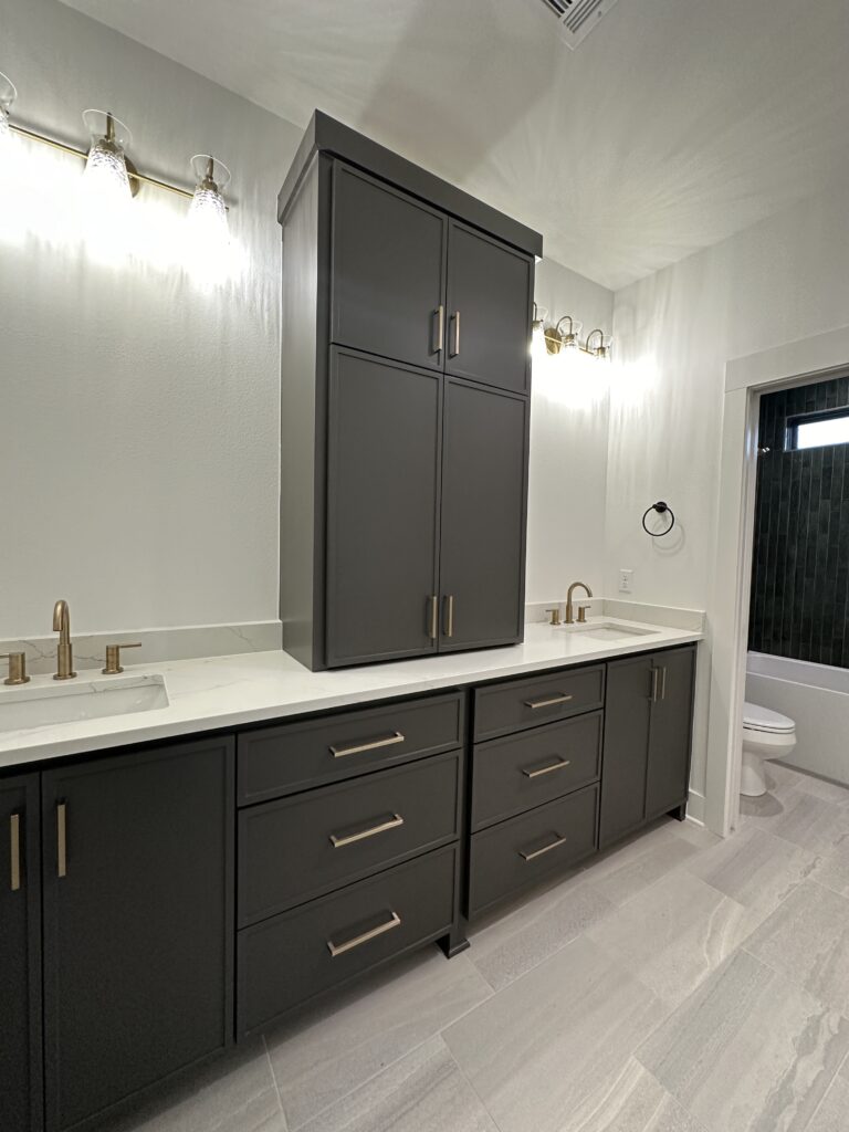 Custom Skinny Shaker Bathroom Cabinets